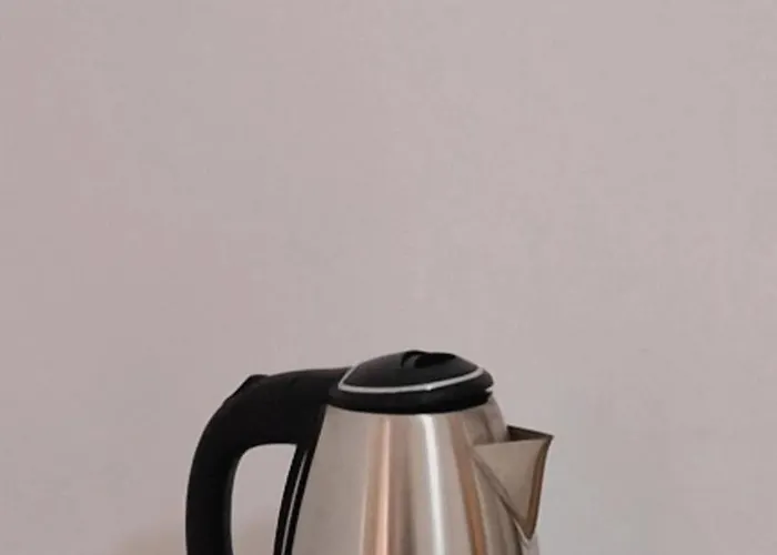 Center * טיראנה